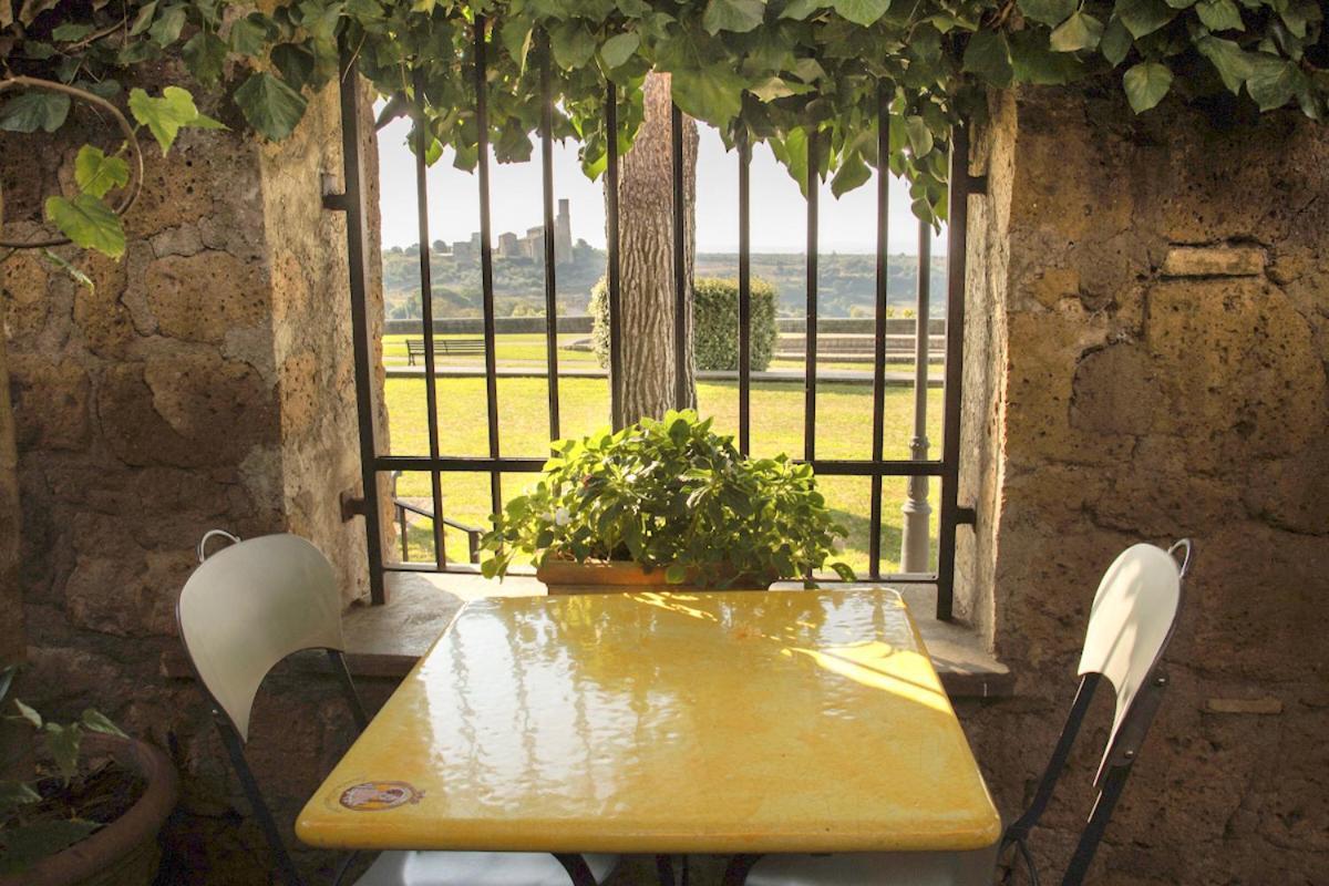 Locanda Di Mirandolina Tuscania Extérieur photo