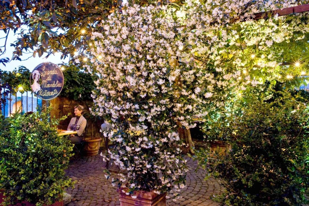 Locanda Di Mirandolina Tuscania Extérieur photo